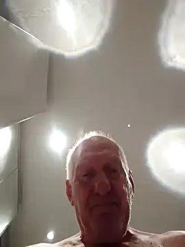 Snapshot of Solek56 chatting on 10-25-25, 06:13 Solek56 online show from 10-25-25, 06:13