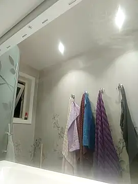 Snapshot of Solek56 chatting on 10-26-25, 05:41 Solek56 online show from 10-26-25, 05:41