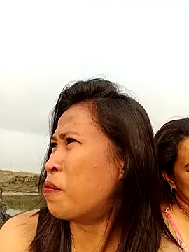 PINAYSQUIRTPUSSYHOLE online show from 04-11-26, 10:47