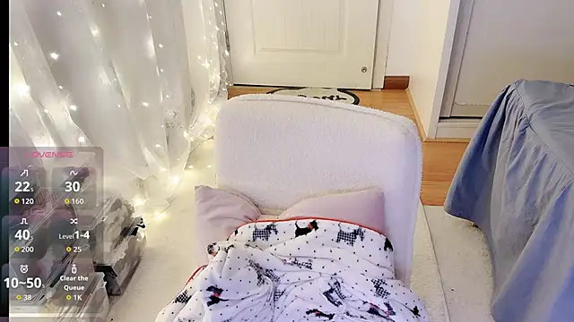 charlotte520 online show from 12-15-25, 05:12