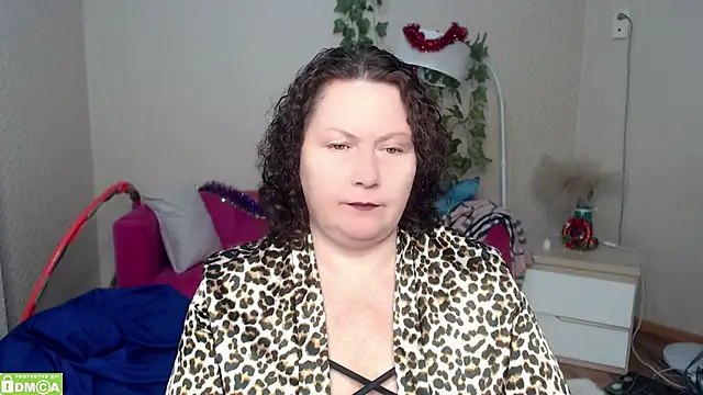 milf hornys online show from 12-20-25, 04:14