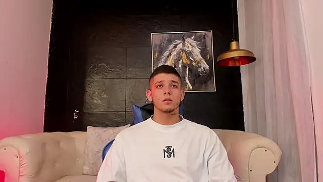 Snapshot of Mathewboy1 chatting on 09-23-25, 11:24 Mathewboy1 online show from 09-23-25, 11:24