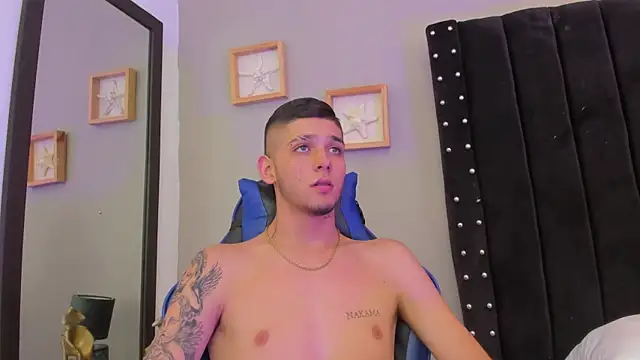 Snapshot of Mathewboy1 chatting on 12-03-25, 07:12 Mathewboy1 online show from 12-03-25, 07:12