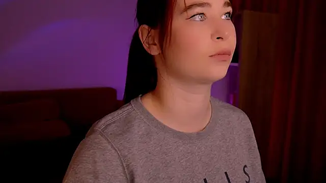 Meri Cutte online show from 11-15-25, 06:44