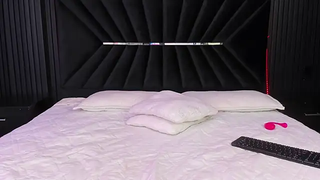 Bigsexxyass online show from 10-05-25, 08:23