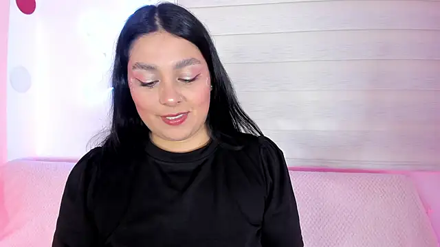 Snapshot of missweetpeach chatting on 10-16-25, 11:06 missweetpeach online show from 10-16-25, 11:06