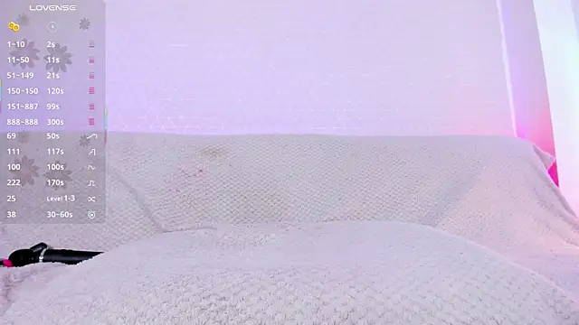 Snapshot of missweetpeach chatting on 02-10-26, 10:14 missweetpeach online show from 02-10-26, 10:14