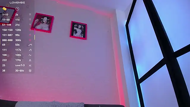 Snapshot of missweetpeach chatting on 02-13-26, 08:16 missweetpeach online show from 02-13-26, 08:16