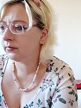 VikaKing online show from 11-07-25, 08:03