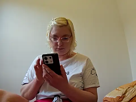 VikaKing online show from 01-14-26, 10:32