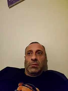 Snapshot of NY-DuDu chatting on 02-13-26, 01:23 NY-DuDu online show from 02-13-26, 01:23