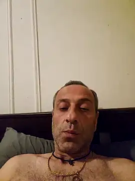 Snapshot of NY-DuDu chatting on 02-25-26, 05:17 NY-DuDu online show from 02-25-26, 05:17