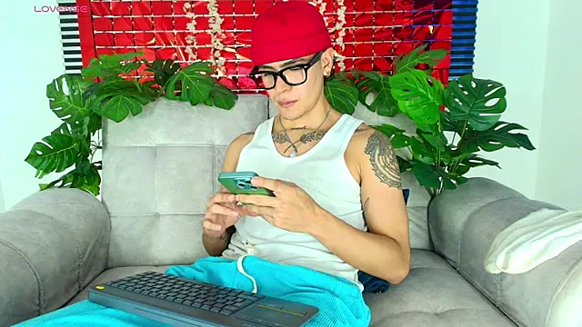 Snapshot of CamiiGuzmanX chatting on 02-20-26, 09:26 CamiiGuzmanX online show from 02-20-26, 09:26