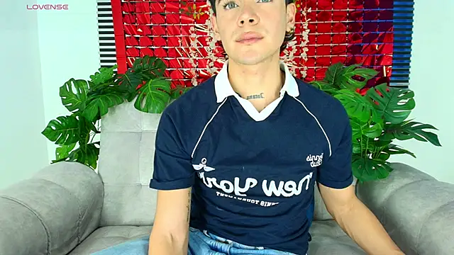 Snapshot of CamiiGuzmanX chatting on 02-24-26, 09:24 CamiiGuzmanX online show from 02-24-26, 09:24