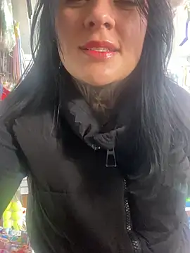 Snapshot of Rouse_07 chatting on 09-08-25, 05:12 Rouse 07 online show from 09-08-25, 05:12