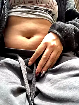 Snapshot of Rouse_07 chatting on 11-05-25, 04:29 Rouse 07 online show from 11-05-25, 04:29