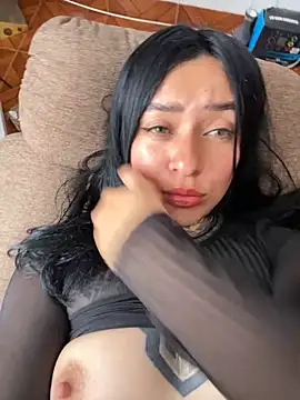 Snapshot of Rouse_07 chatting on 12-01-25, 04:12 Rouse 07 online show from 12-01-25, 04:12