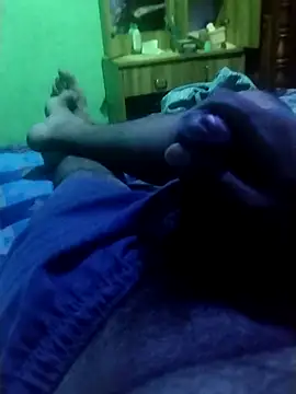 Snapshot of Girls_pussy_rider chatting on 11-09-25, 04:38 Girls pussy rider online show from 11-09-25, 04:38