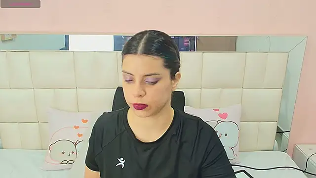 gisell gomez online show from 12-14-25, 08:02