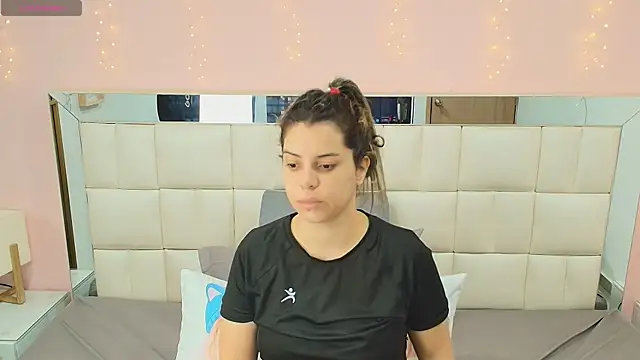 gisell gomez online show from 12-21-25, 12:56