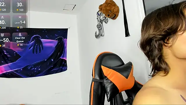 Snapshot of kenshi_roa chatting on 10-13-25, 04:01 kenshi roa online show from 10-13-25, 04:01