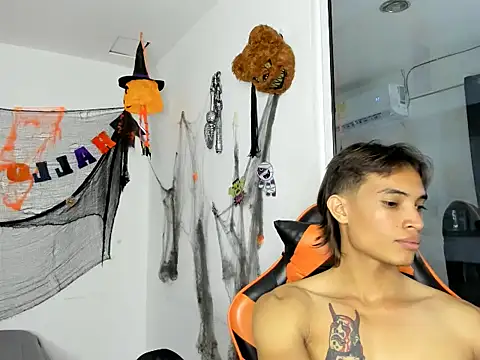 Snapshot of kenshi_roa chatting on 11-06-25, 02:45 kenshi roa online show from 11-06-25, 02:45