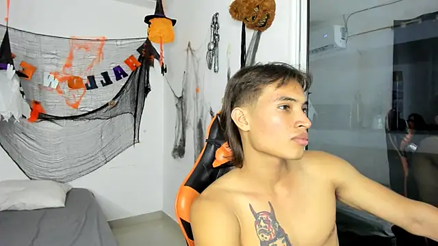 Snapshot of kenshi_roa chatting on 11-08-25, 02:56 kenshi roa online show from 11-08-25, 02:56