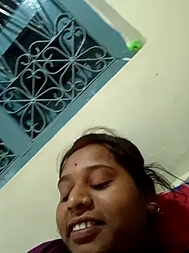 Hot crety online show from 10-11-25, 03:17