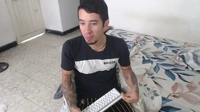 couplehotfantasies online show from 09-29-25, 06:46