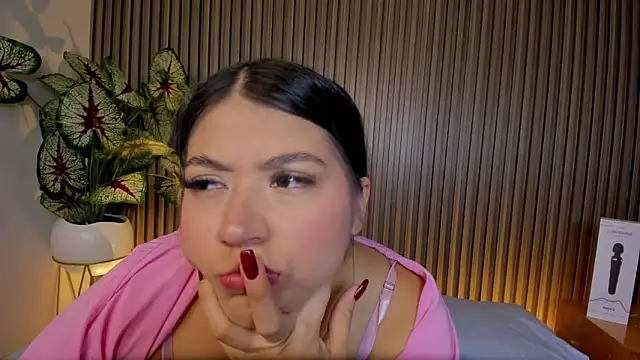 anagil  online show from 12-04-25, 07:44