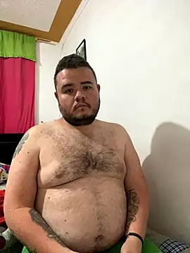 Snapshot of Chimbo-1996 chatting on 11-17-25, 11:05 Chimbo-1996 online show from 11-17-25, 11:05