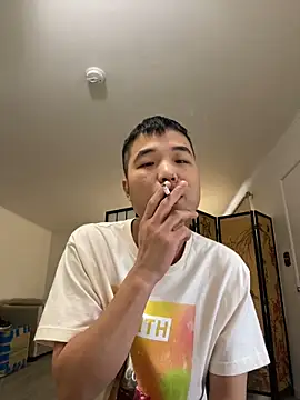 Snapshot of mading7 chatting on 11-17-25, 09:31 mading7 online show from 11-17-25, 09:31