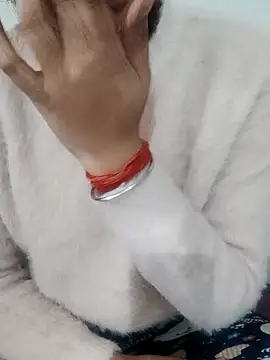 NAIRA5677 online show from 11-23-25, 07:41