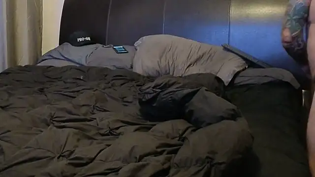 pantyhoselover54 online show from 10-22-25, 12:22