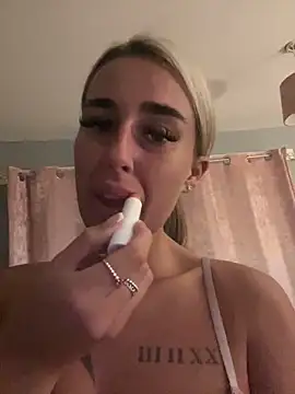 EllieMaeBaby online show from 10-10-25, 07:46