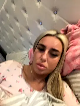 EllieMaeBaby online show from 12-04-25, 12:25