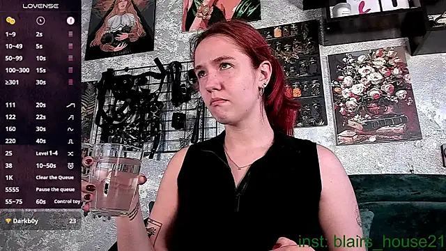 Snapshot of the_high_priestess chatting on 09-24-25, 05:11 the high priestess online show from 09-24-25, 05:11