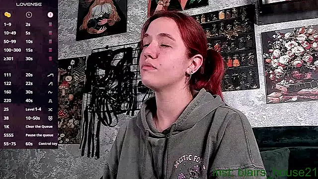 Snapshot of the_high_priestess chatting on 09-26-25, 05:11 the high priestess online show from 09-26-25, 05:11