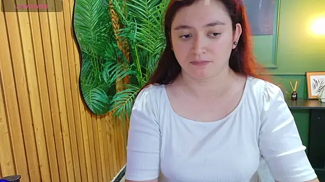 Snapshot of Anaa_Rose chatting on 07-01-26, 05:23 Anaa Rose online show from 07-01-26, 05:23