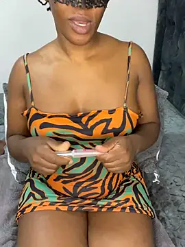 wellbuiltDiosa online show from 10-02-25, 09:11