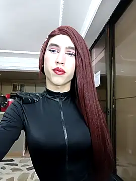 Snapshot of ashley_moss chatting on 09-09-25, 08:19 ashley moss online show from 09-09-25, 08:19