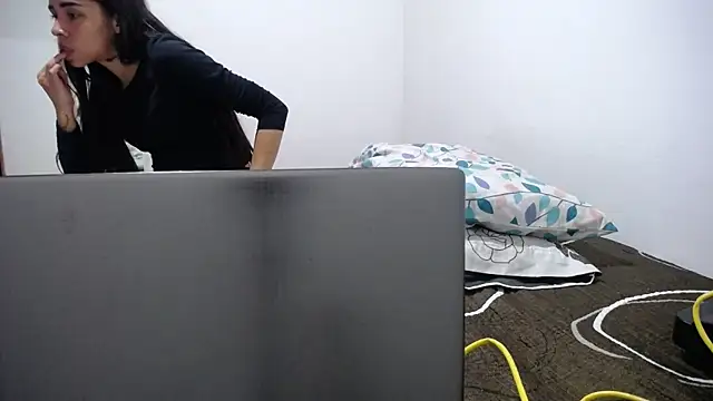 Candy Grey28 online show from 10-31-25, 02:56