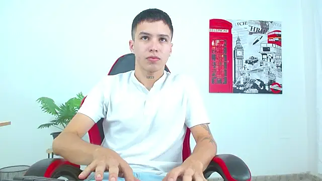 Cumandres18 online show from 10-29-25, 01:57