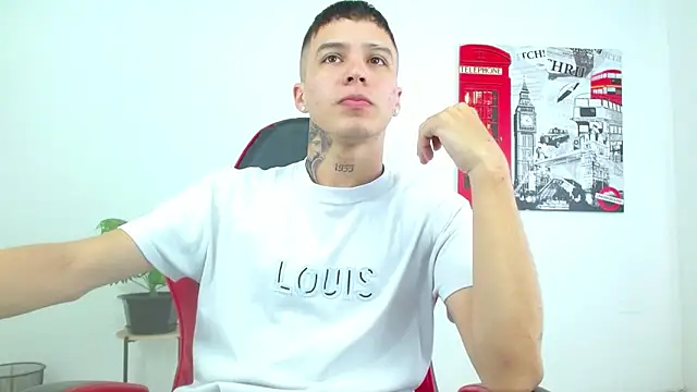 Cumandres18 online show from 12-22-25, 01:41