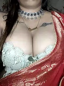 Shiny HOT01 online show from 01-10-26, 05:37