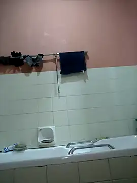 Kateera1 online show from 10-17-25, 06:43