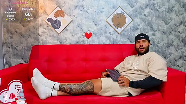 Apolo rousse1 online show from 02-17-26, 09:10