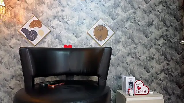 Apolo rousse1 online show from 02-23-26, 09:34