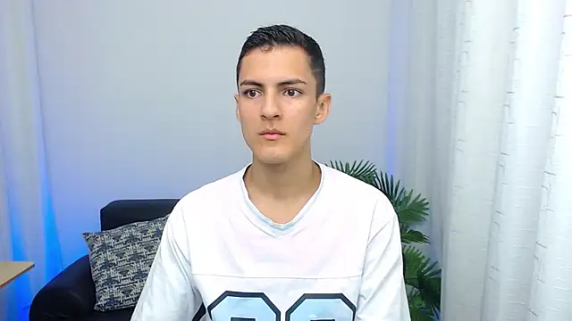 Matiius18 online show from 10-03-25, 02:36