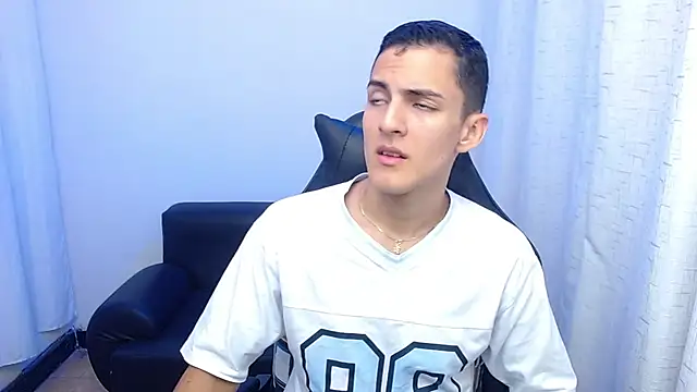 Matiius18 online show from 02-26-26, 01:43